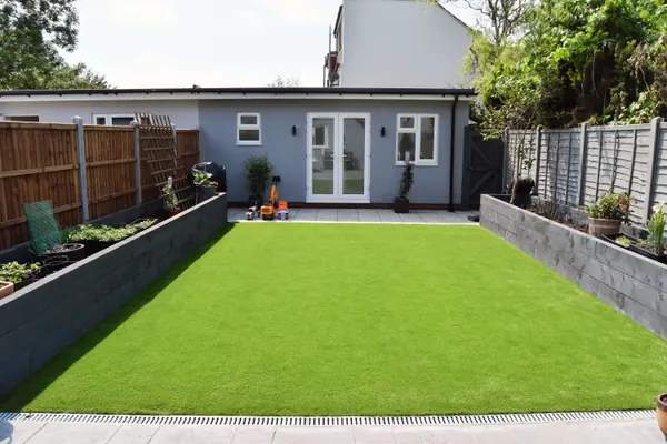 152 Eastern Avenue, Outhouse, Redbridge